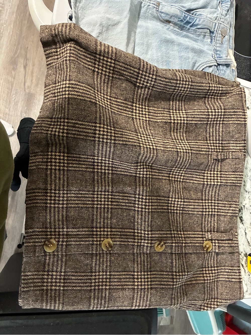 Brown Plaid Mini Skirt – Button Detail